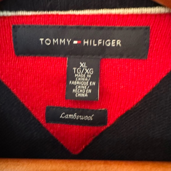 Tommy Hilfiger Sweater - Picture 3 of 4